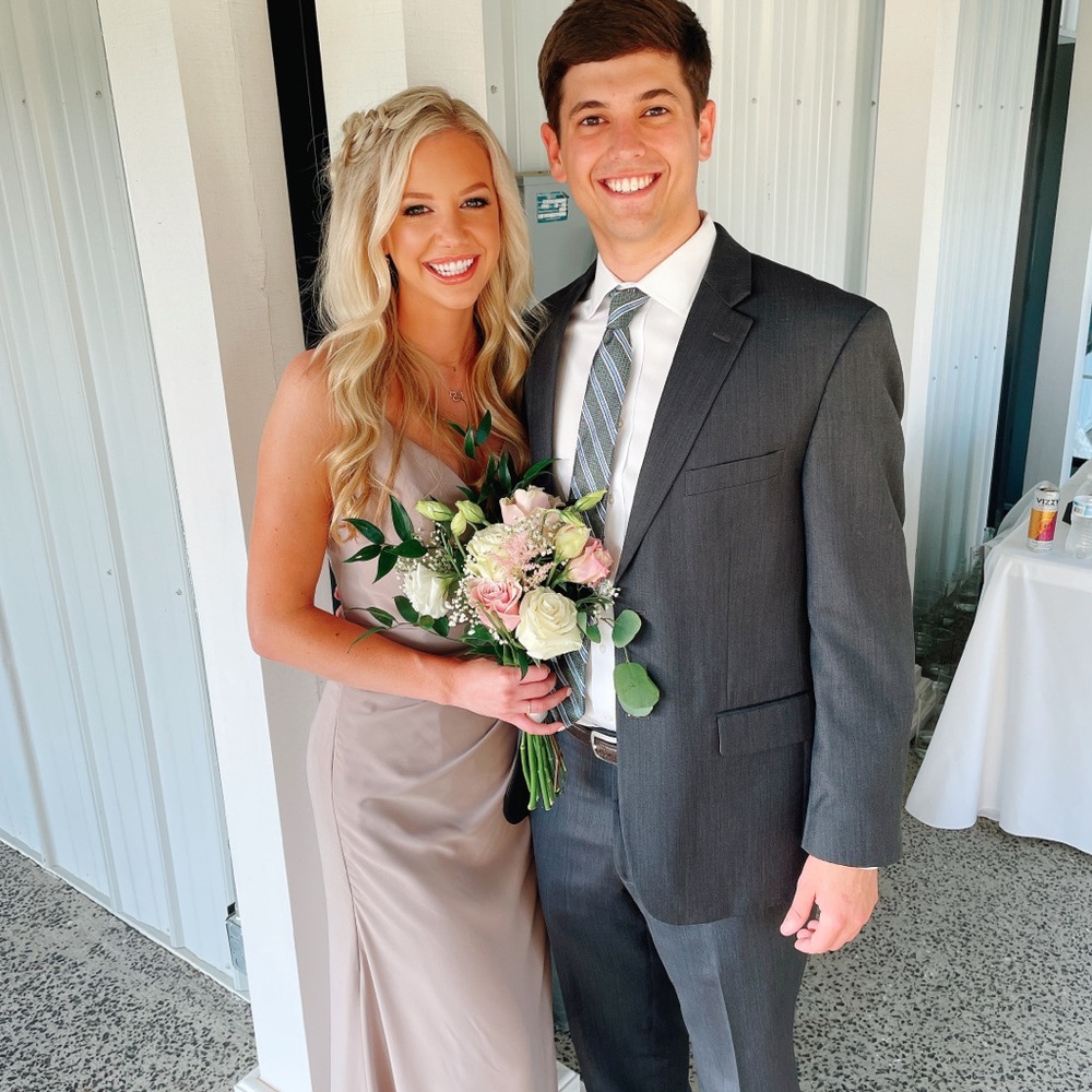 Dress - Picture 4 of 7